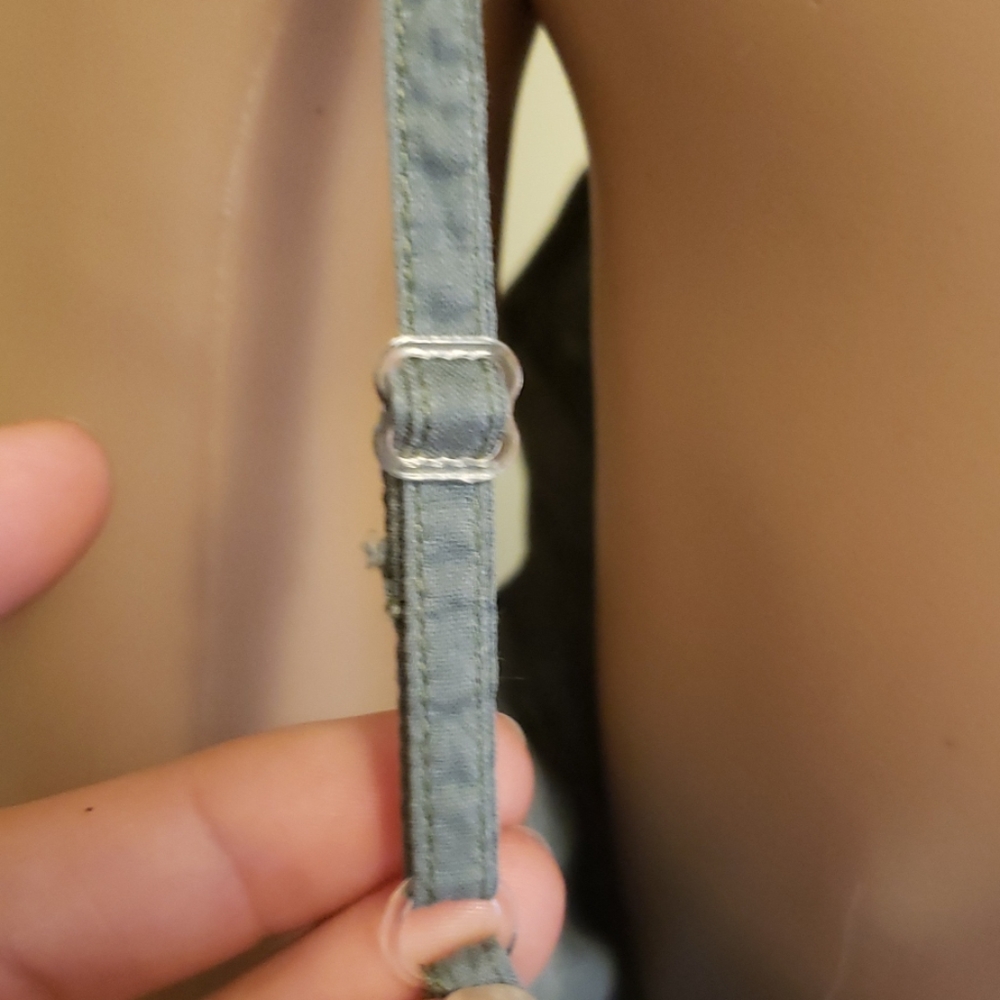 Dress - Picture 6 of 7